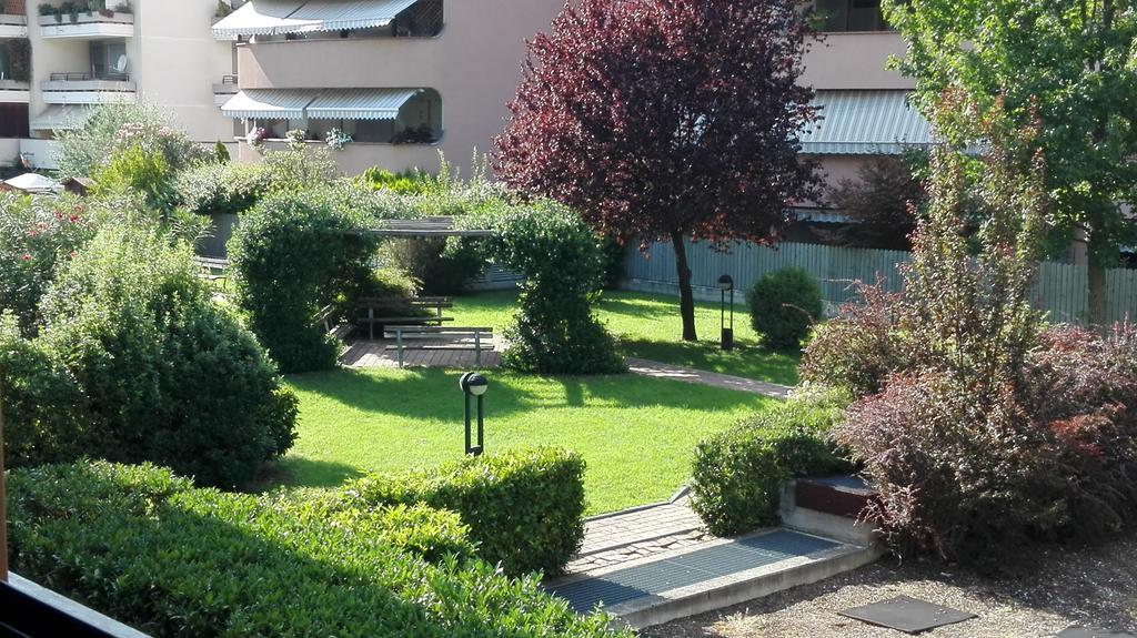 Camere Bolzano Da Glauco Luaran gambar