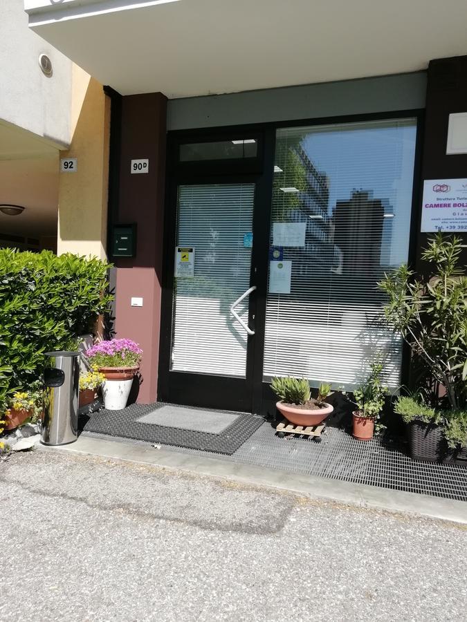 Camere Bolzano Da Glauco Luaran gambar