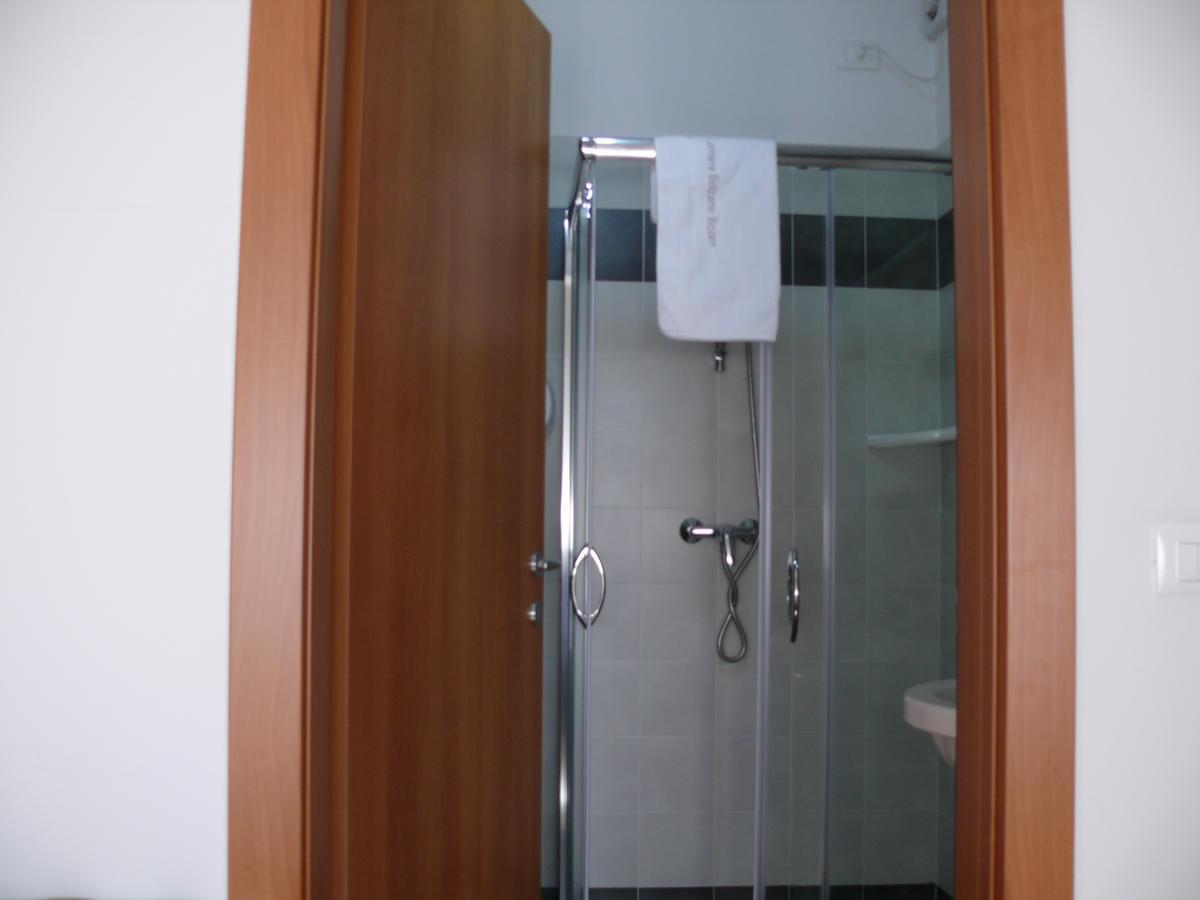 Camere Bolzano Da Glauco Luaran gambar